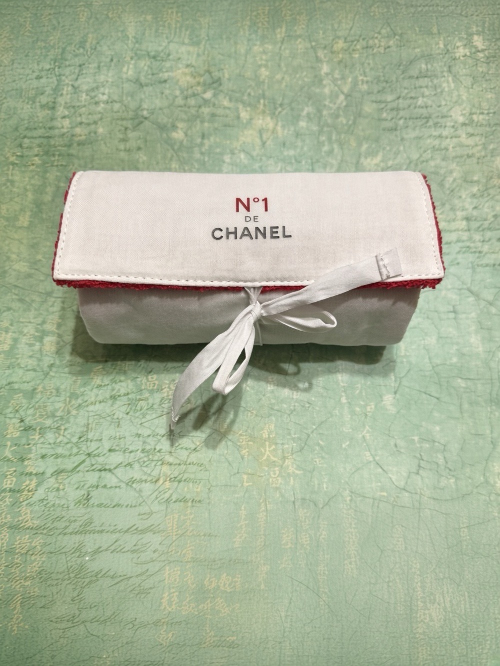 CHANEL ROLL UP MAKEUP BAG